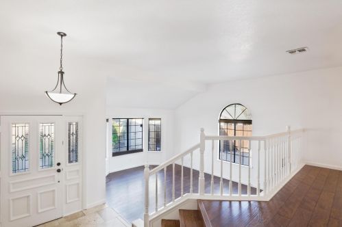 7934 Kyle Ct, Citrus Heights CA  95610-2461 exterior