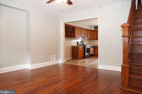 6156 Lindbergh Blvd, Philadelphia PA 19153-3018 exterior