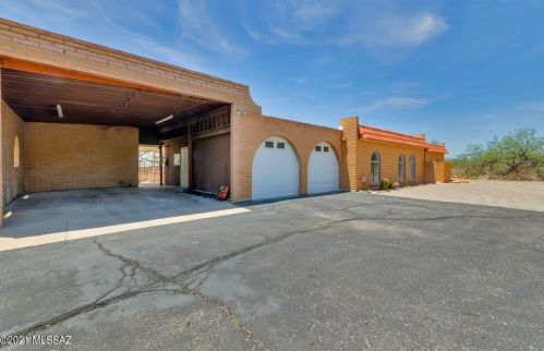 9450 Ravine Trl, Tucson, AZ 85749-9670
