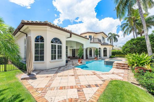 271 Royal Palm Way, Boca Raton FL 33432-7946 exterior