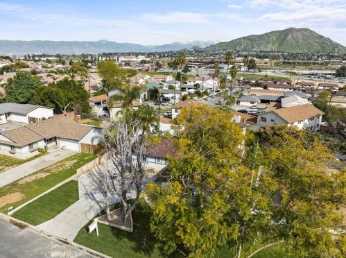 2660 Maryknoll Dr, Colton CA  92324-3712 exterior