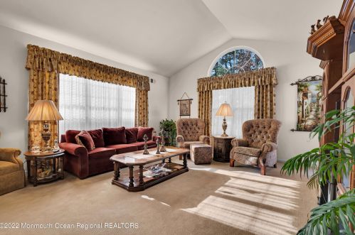 88 Enclave Blvd, Lakewood NJ  08701-5783 exterior