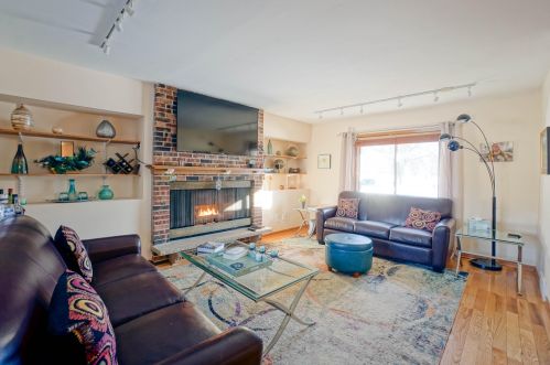 14460 Wilbur Dr, Waukesha WI  53151-5254 exterior