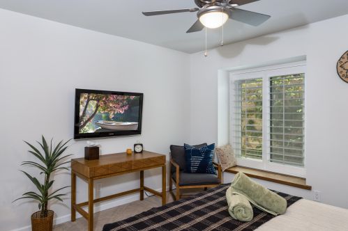 54435 Avenida Madero, La Quinta CA  92253-3620 exterior