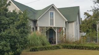 1710 Main St, Clarksville, AR 72830-9562