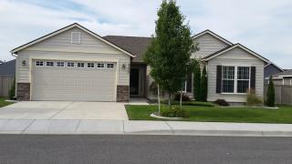 5406 20th Ave, Kennewick, WA 99338-2525