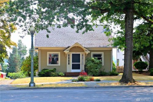 115 Front St, Lynden, WA 98264-1416