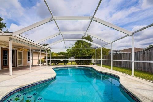 8114 Chickasaw Ln, Port Richey, FL 34668-7017