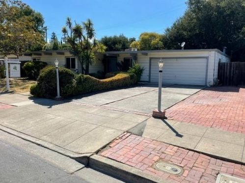 1156 Parkwood Way, Redwood City CA  94061-3623 exterior