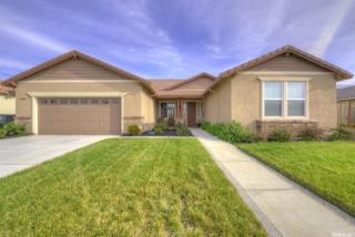 1706 Palermo Dr, Hughson, CA 95326-8905