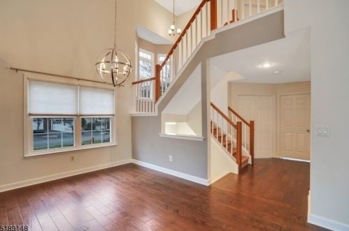 1606 Windsor Ct, Parsippany NJ  07834-3448 exterior