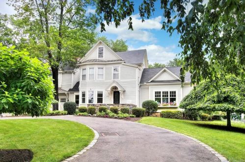 119 Old Rd, Westport, CT 06880-4149