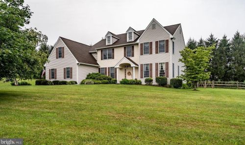 309 Brey Hill Ln, Downingtown, PA 19335-1582