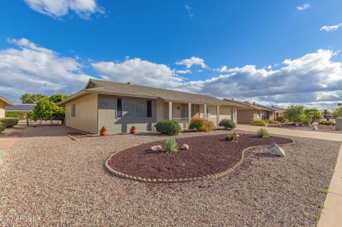 19429 Willow Creek Cir, Sun City, AZ 85373-1231