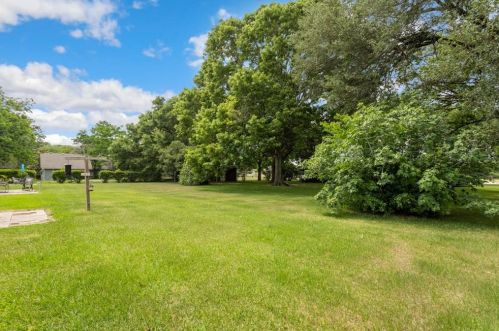 2313 Bernie Ave, Richmond, TX 77471-5932