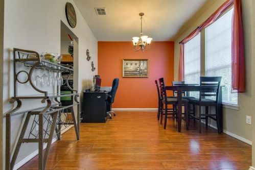 825 Sheryn Dr, Burleson TX  76028-8655 exterior