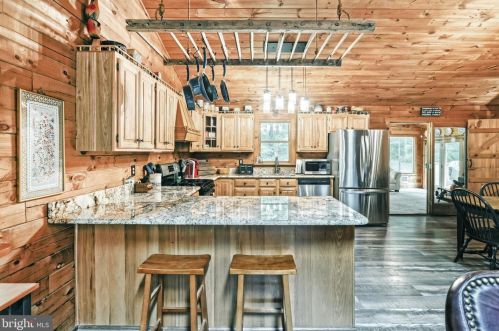 315 Bacon Rd, Red Lion PA  17356-8887 exterior