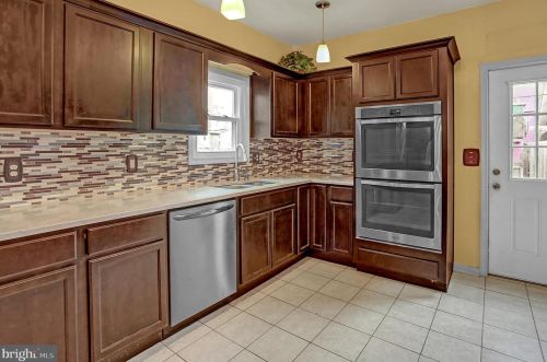 424 Boas St, Harrisburg PA 17102-1708 exterior