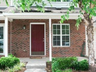 267 Malamute Ln, Greensboro, NC 27407-2770