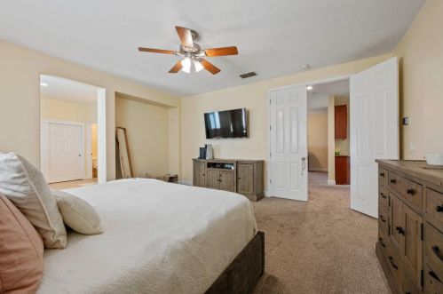 9980 Shiraz Pl, Elk Grove CA  exterior