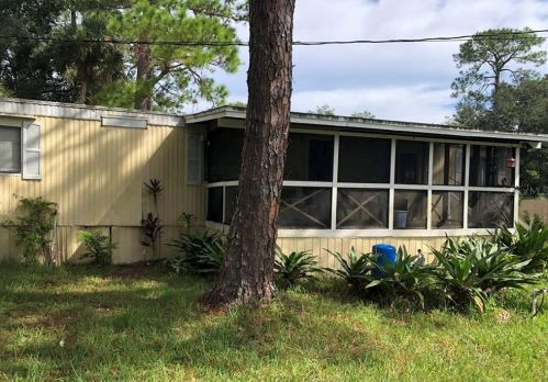 25315 Celestial St, Xmas, FL 32709-9662