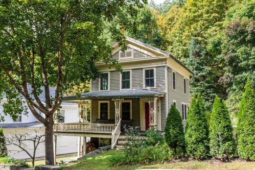 404 Sharon Goshen Tpke, Cornwall, CT 06796-1117