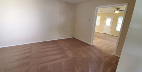 616 Cambridge Dr, Richardson TX  75080-3323 exterior