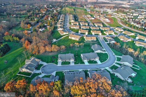 90 Stoners Cir, Littlestown, PA 17340