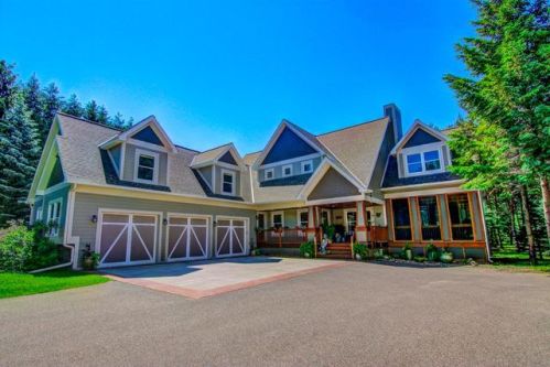 2420 Oakgreen Ave, Stillwater, MN 55082-1525