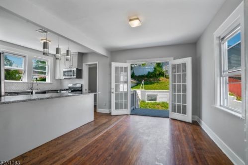 551 Leo St, Industrial Hillside NJ  07205-1726 exterior