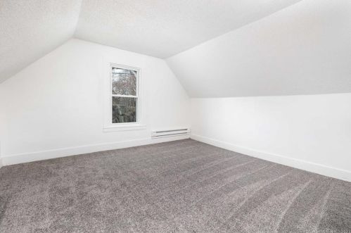 72 Division St, Norwich CT  06360-4628 exterior