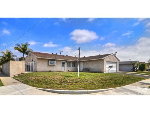 10222 Christopher St, Cypress, CA 90630-4317