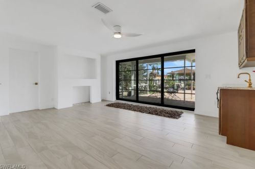 120 Albatross St, Fort Myers Beach FL  33931-4501 exterior