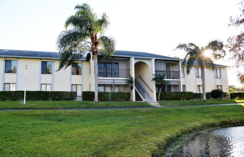 1114 Green Pine Blvd, West Palm Beach, FL 33409-7056