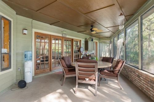 4858 Apopka Vineland Rd, Orlando FL 32818-8431 exterior