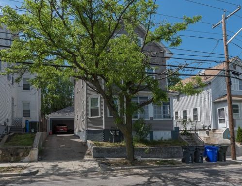214 Silver Spring St, Providence, RI 02904-2522