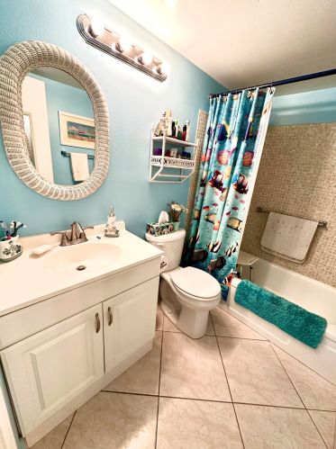 3 Berkshire A, West Palm Beach FL  33417-2151 exterior