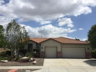 998 Banbury Dr, Hemet, CA 92544-1835