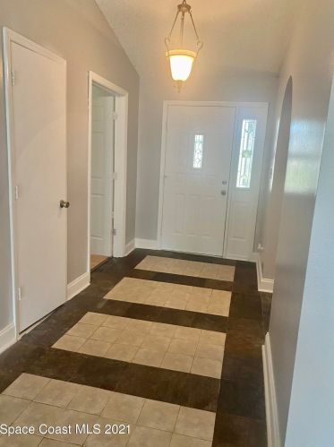 20209 Maxim Pkwy, Orlando, FL 32833-3832
