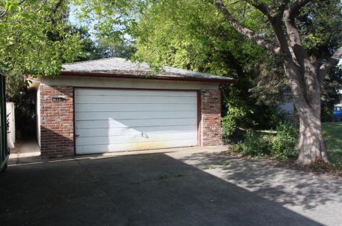 1013 Mason St, Lodi, CA 95242-2345