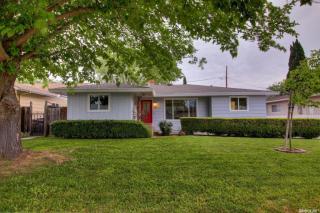 10 Mckinley Ave, Woodland CA  95695-2728 exterior