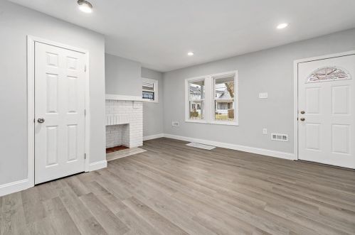 2621 Grandview Ave, Mckeesport PA  15132-7831 exterior