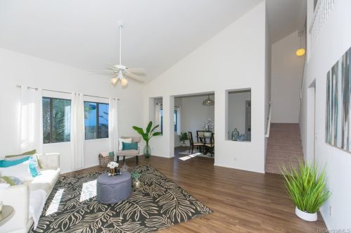 91901 Oaniani St, Kapolei, HI 96707-2613