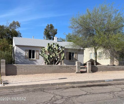 1621 Waverly St, Tucson, AZ 85719-3702