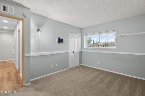 3026 Amarillo Ave, Simi Valley CA  93063-1704 exterior