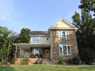 9457 Snow Hill Rd, College Dale, TN 37363-9696