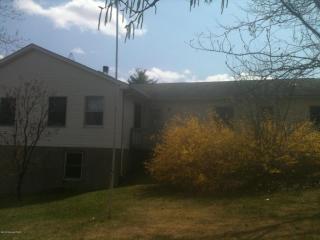 475 Bernadine Dr, Stroudsburg, PA 18360-7327