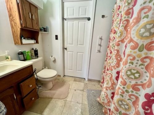 1820 Vollmer Dr, Glenshaw PA  15116-2159 exterior