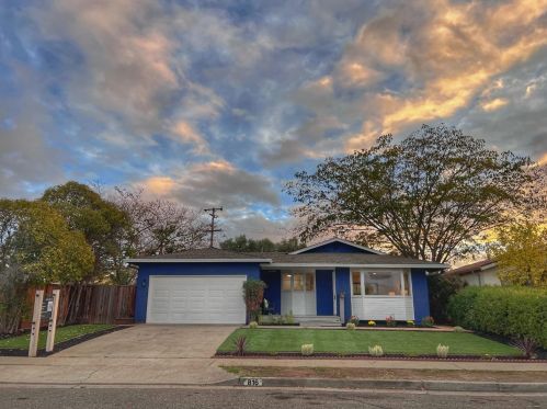 816 Waldo Rd, Campbell, CA 95008-4630