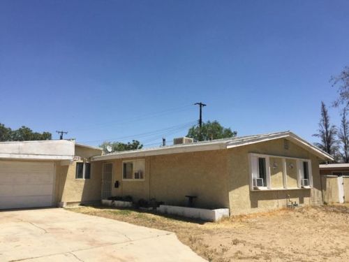 459 Nugent St, Lancaster, CA 93535-3015